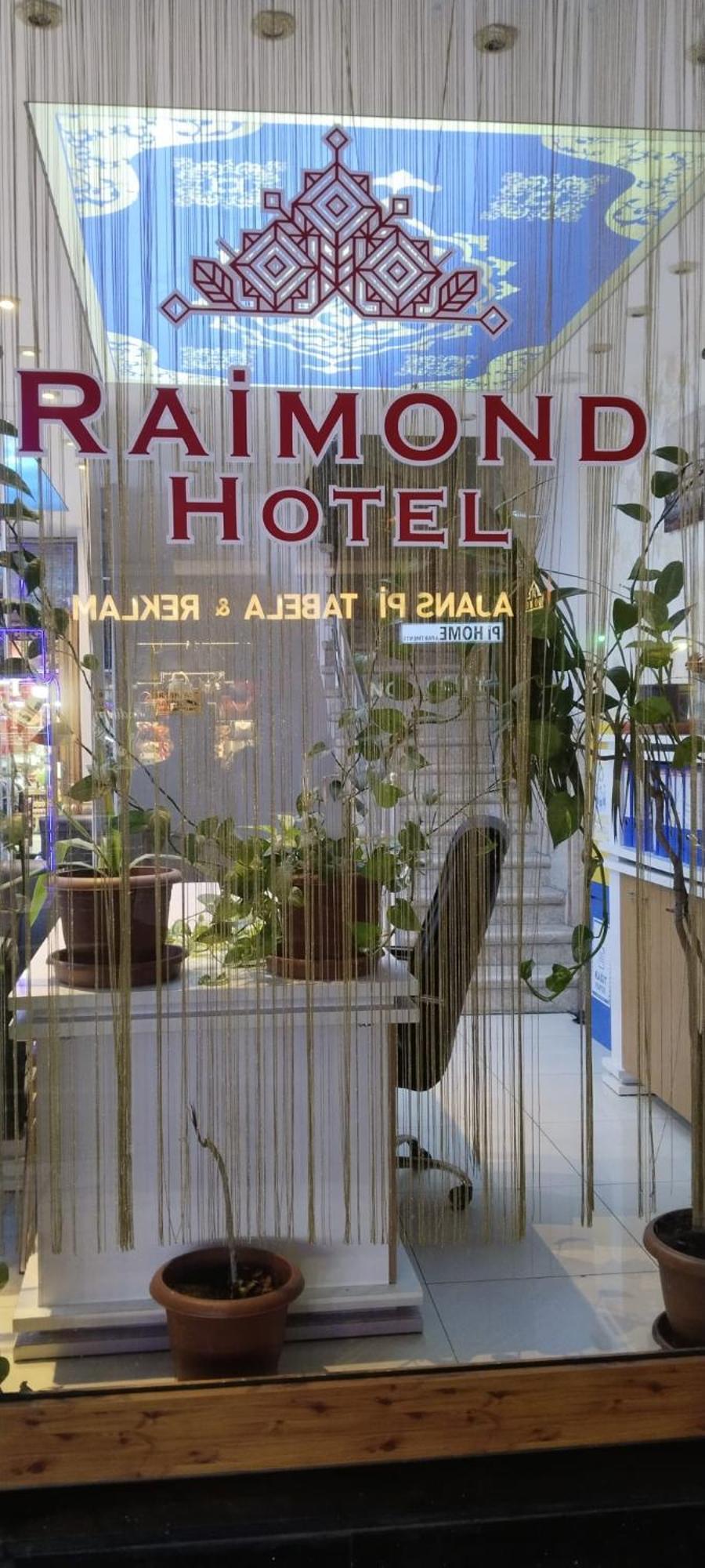 Otel Raimond