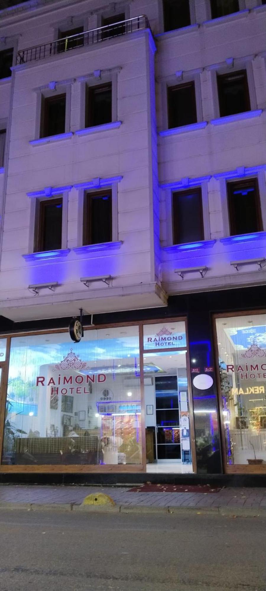 Otel Raimond