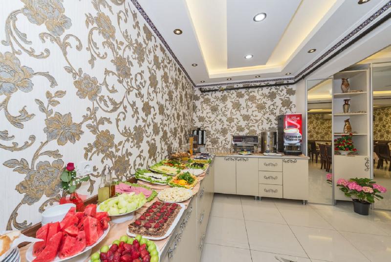 Otel Raimond 3*